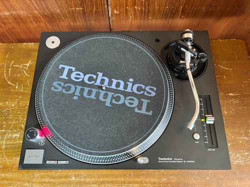 Platines vinyles analogiques