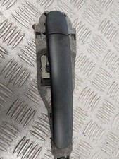 Poignee porte arriere droit