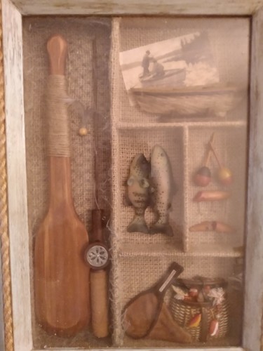 Fishing shadow box - box, very