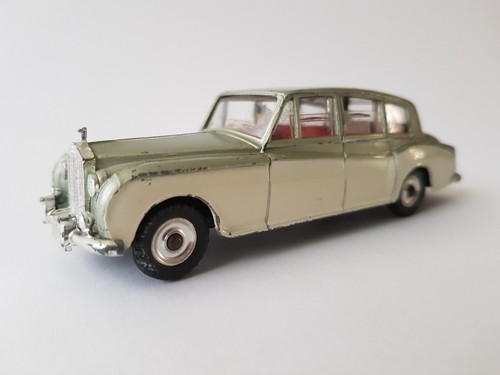 Dinky toys rolls royce phantom - dinky,
