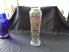 ANCIEN VASE EN VERRE GIVRE ART NOUVEAU A DECOR FLORAL EMAILLEE HAUTEUR 30 CM