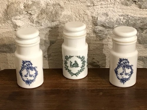 Série pots de - série,