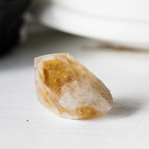 Dent pointe citrine chauffée - dent,