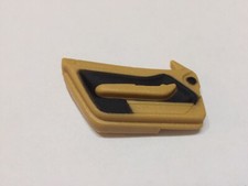 intérieur porte gauche pièce