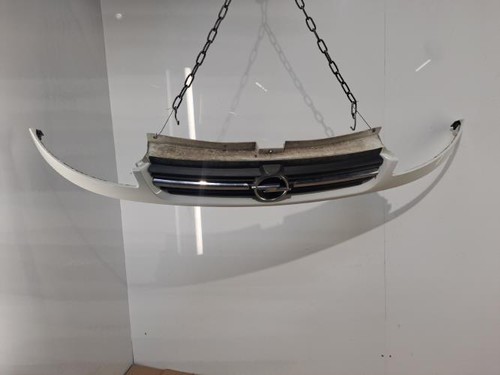 Calandre opel vivaro phase 1 - 1,