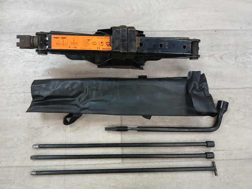 Kit cric manivelle nissan - kit,