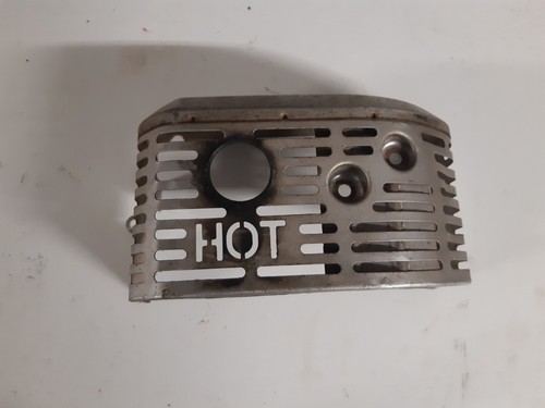Grille échappement de - d,