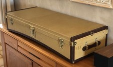 Malle ancienne Limousine Moynat circa 1905 automobile