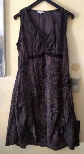 Robe taupe motifs noir - , taille