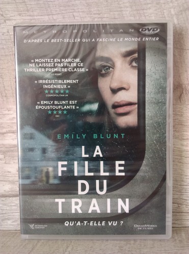 Fille train avec - du,