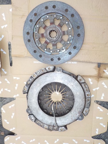 Disque mecanisme embrayages - mecanisme,