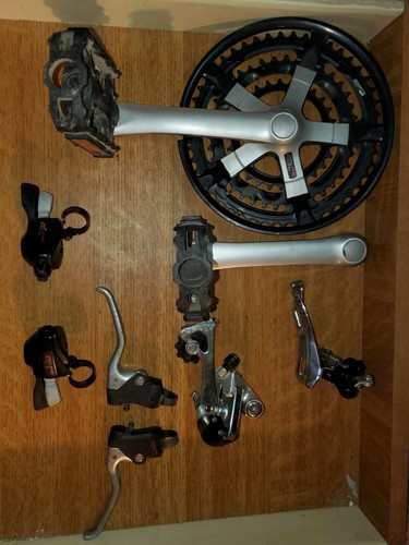 Lot complet groupe shimano - complet,