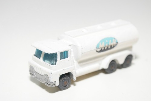 Camion citerne lait - camion, husky