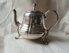 ANCIENNE THÉIÈRE MÉTAL