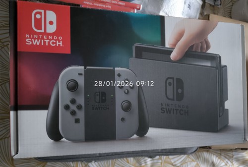 Nintendo switch console - switch,