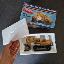 Komatsu PC650  1/50 Shinsei  ref 614 PELLE  ESCAVATEUR Japon conrad nzg