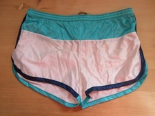 Short sport vintage nylon polyamide années 80 blanc vert 162 14 ans XS