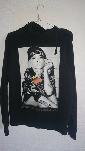 Sweat noir très peu porté - sweat, noir, très