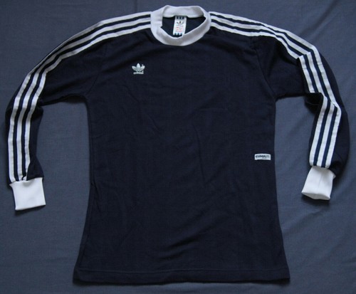 Maillot modèle - , de