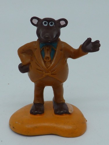 Figurine ancienne pvc - en,