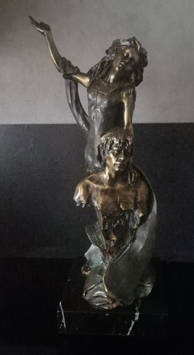 Sculpture bronze signée femme - signÉe,