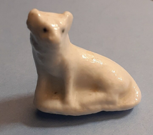 Feve ancienne chien assis - chien,