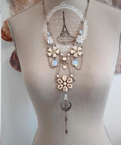 Collier flower reminiscence - collier,
