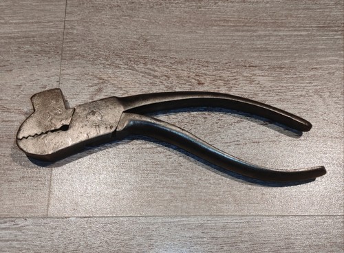 Pince à monter cuir - 🏵️,