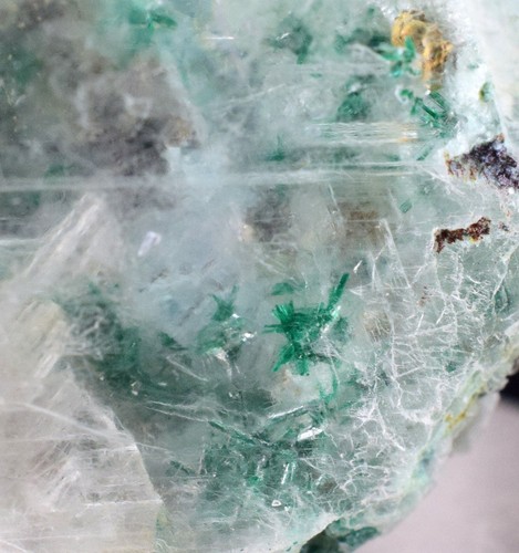2cms atacamite inside - atacamite,