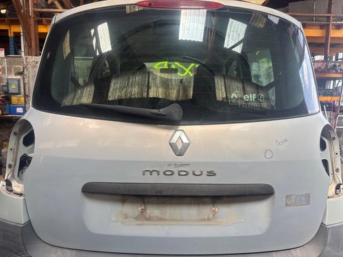 Malle hayon arriere renault - malle/hayon,
