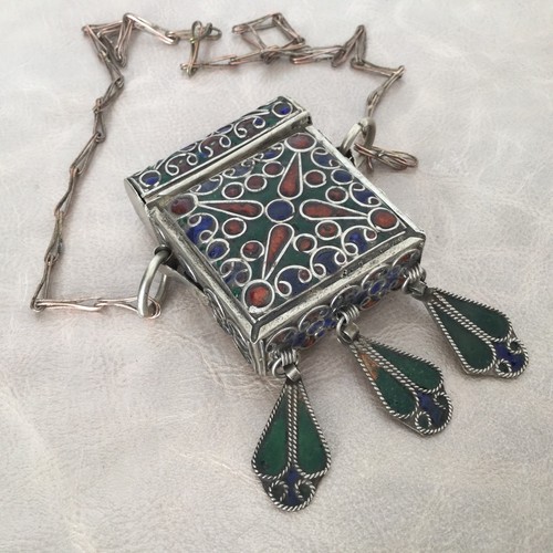 Collier pendentif porte coran - pendentif,