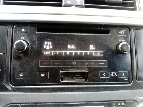 8612060m10 autoradio toyota - 8612060m10,