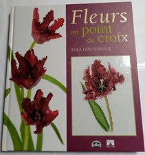 Livre fleurs point - :,