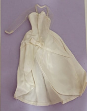 Belle robe de mariée Barbie