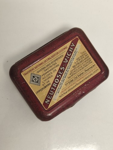 Boîte publicitaire ancienne