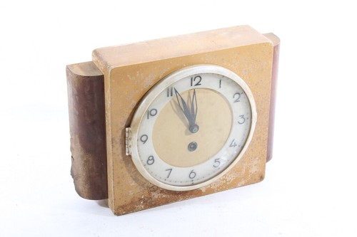 Ancienne horloge murale - ancienne,