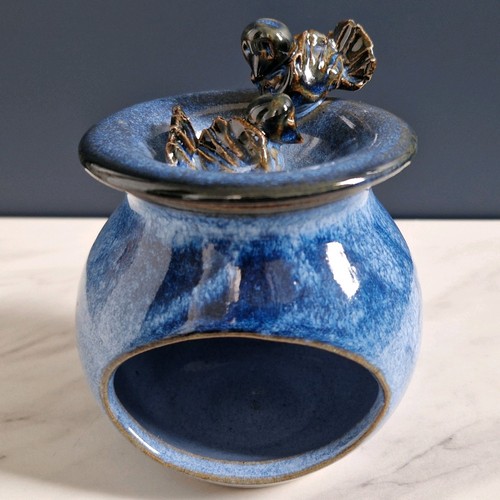 Pot brûle parfum signé - pot,