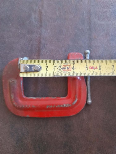 Ancien petit serre joint - ancien, en