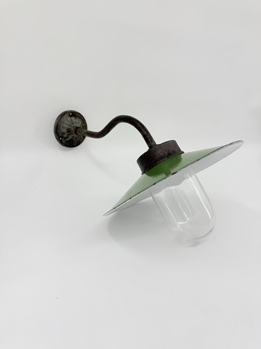 Lampe cour ancienne - cour,