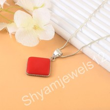 Pendentif Carré En Corail