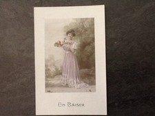 CP UN BAISER FEMME ELEGANTE