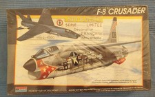 ®Monogram 1/48 F-8 CRUSADER