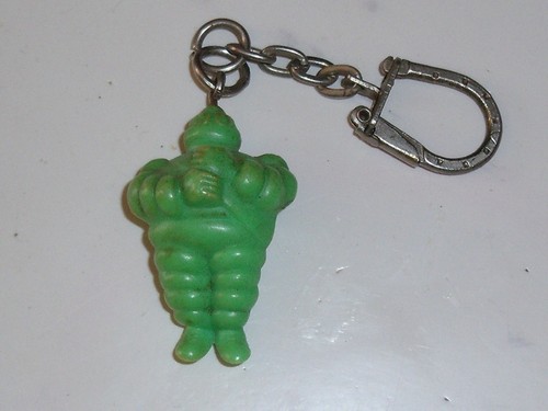 Ancien porte clé - ,, bibendum
