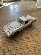 Dinky Toys Corvette Stingray 