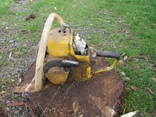 Ancien Tronconneuse de