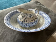 Ensemble de toilette broc et vasque couleur bleue