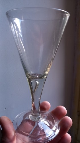 Grand verre pied - v1, xviiie