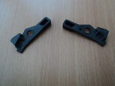 2 VERROUS DROIT ET GAUCHE de CHARIOTS MACHINES à TRICOTER SINGER PHILDAR SUPERBA