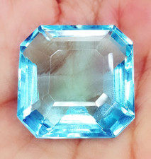 55+ ct pierre précieuse