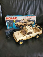 Jouet ancien ?? Pick-Up Maltra Simca Talbot Rancho JOUSTRA voiture téléguidée